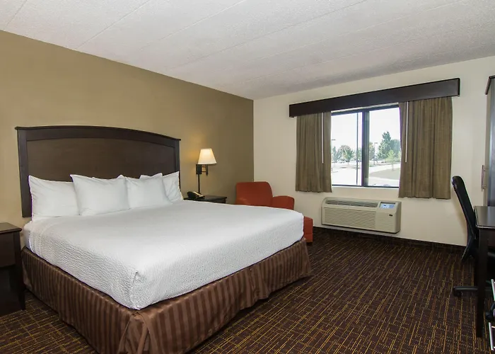 Hotel Americinn By Wyndham 3*