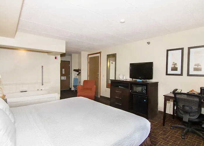 Americinn By Wyndham Hotel