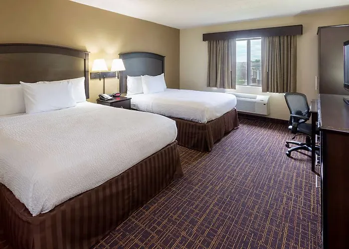 Hotel Americinn By Wyndham 3*